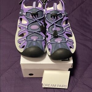 Dream Pairs Purple and Black Outdoor Sandals